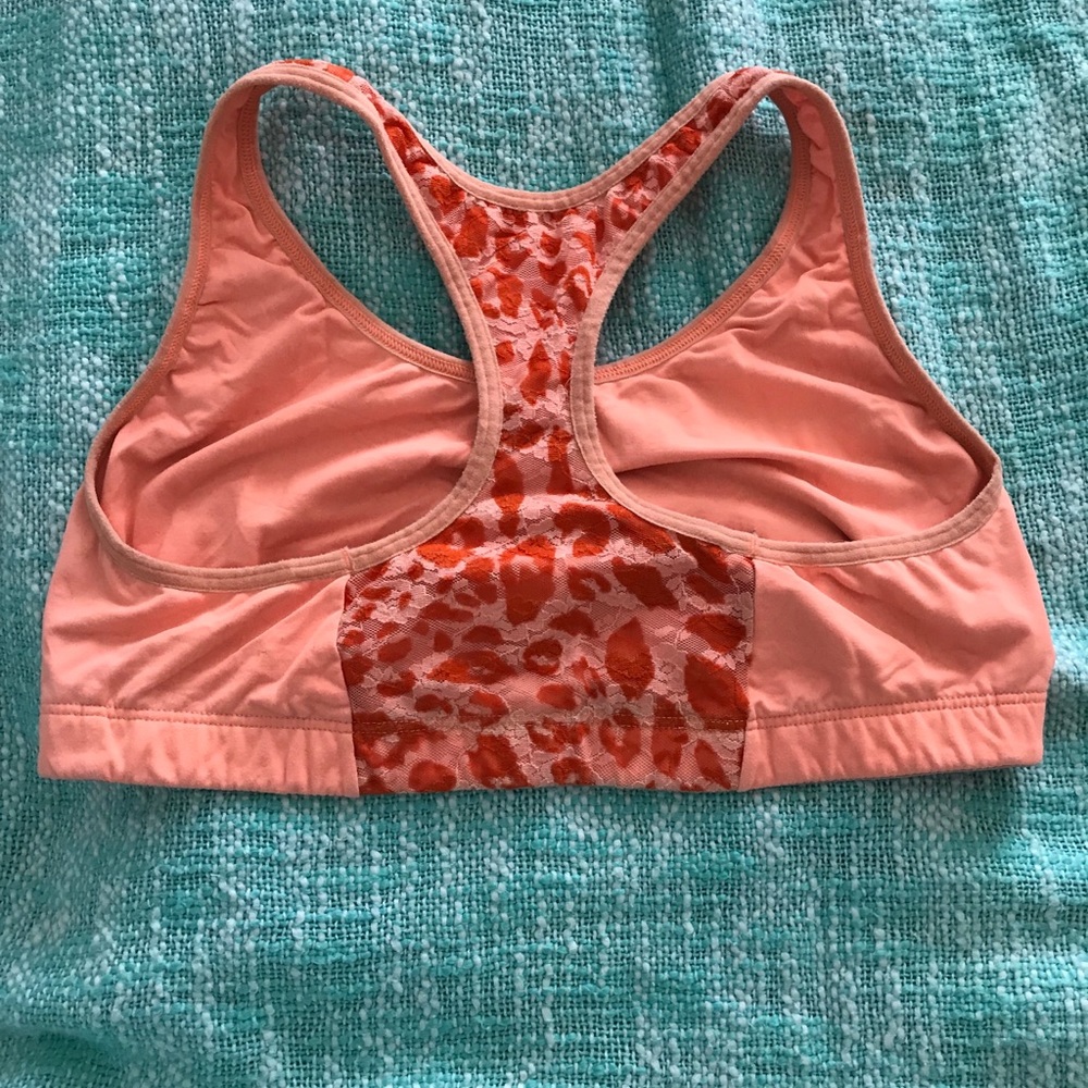 Vs pink sports bra
